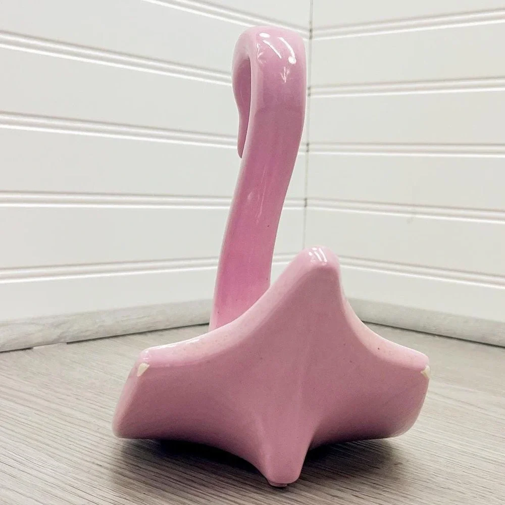 Vintage Pink Ceramic Swan: Towel, Trinket, or Soap Dish